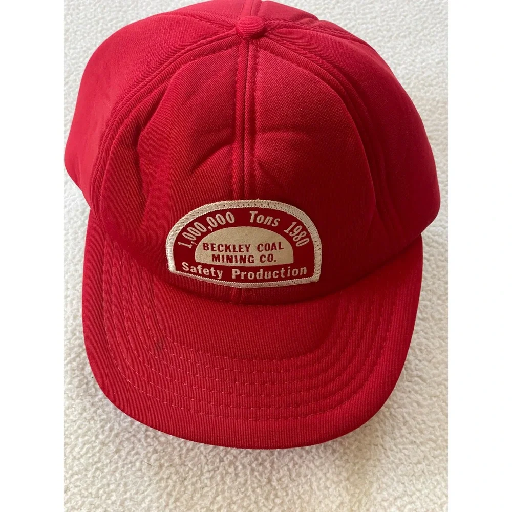 Cardinal Mens S/M‎ Trucker Hat Red Beckley WV Coal Mining 1980 Safety Production